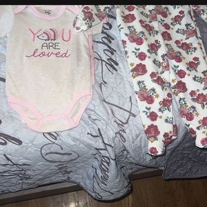 3 onesies size 3-6 months, and all all in one 3-6 months
